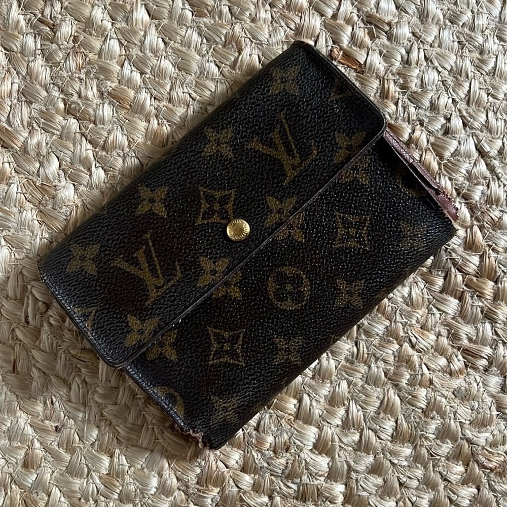 Vintage Louis Vuitton Epi Wallet from the 1997 Collection